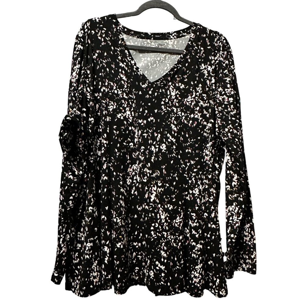 Lane Bryant Size 22/24 black ditsy floral v neck long sleeve tunic top